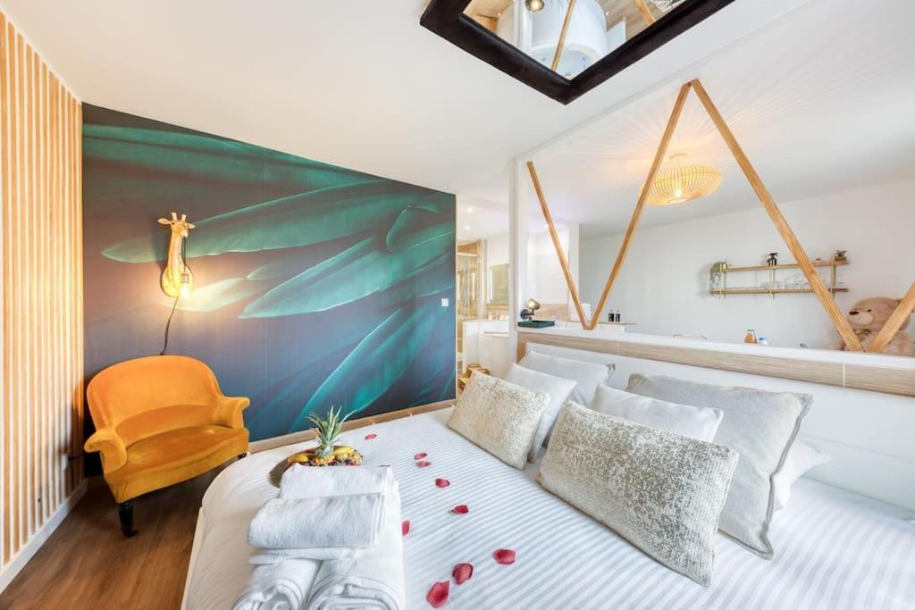 Suite Love Jacuzzi Монтеврен Екстер'єр фото