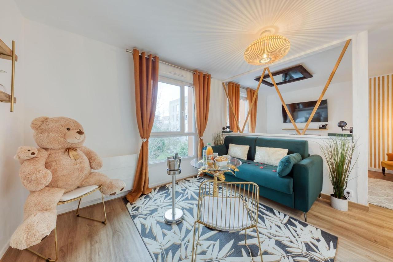 Suite Love Jacuzzi Монтеврен Екстер'єр фото