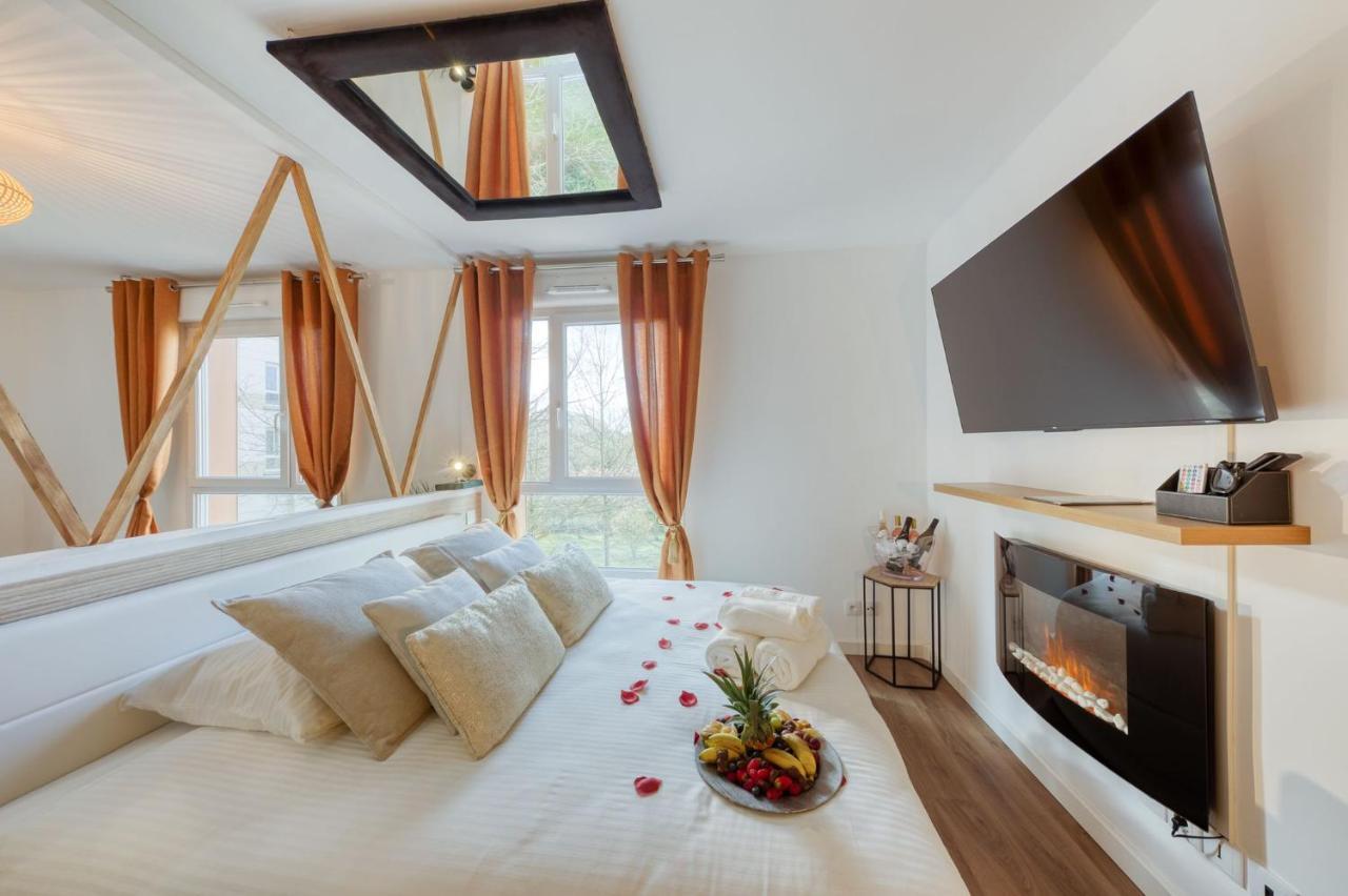Suite Love Jacuzzi Монтеврен Екстер'єр фото